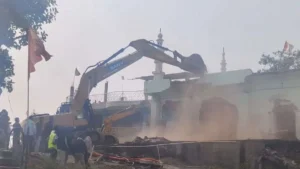 Supreme Court Refuses Relief in Ujjain Takiya Masjid Demolition Case, Says Religious Practice Not Tied to One Specific Place