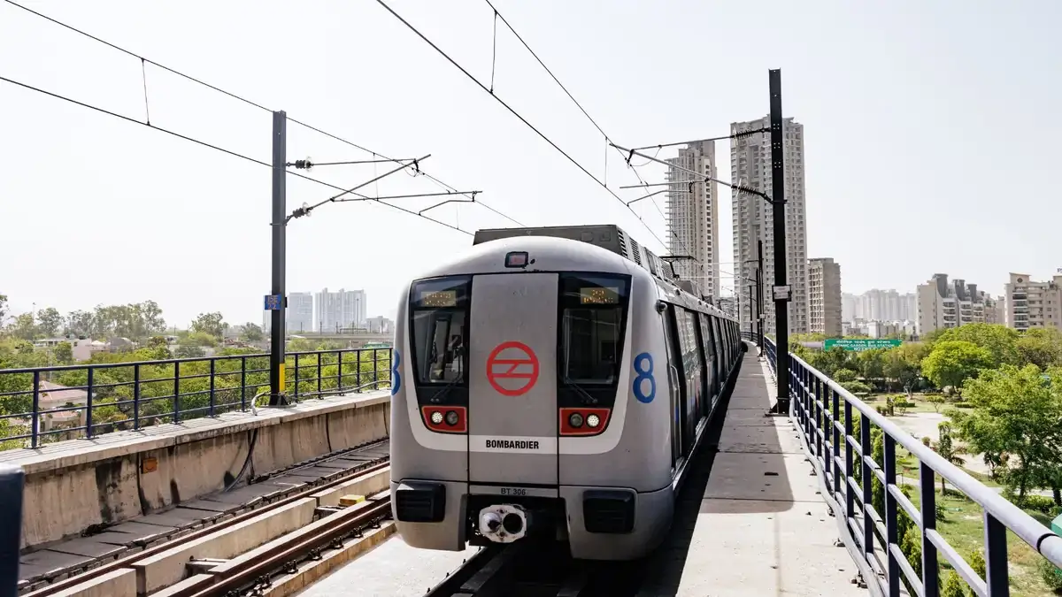 Delhi Metro Advertising Contract Dispute: High Court Sets Aside Arbitral Award for Missing Core Findings