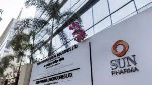 Bombay High Court Declines to Restrain "EsiRaft" Sale, Finds No Trademark Confusion With Sun Pharma's "Raciraft" Syrup