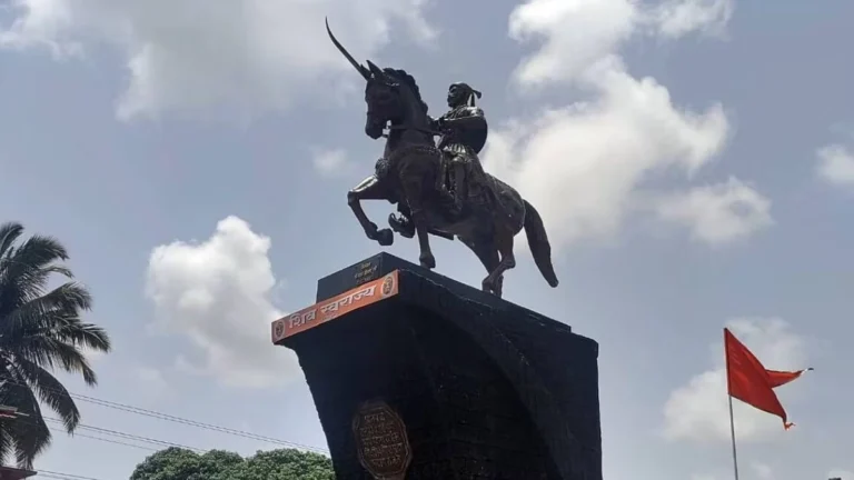 Bombay High Court Orders Removal of Shivaji Statue from Port Land, Slams State Inaction