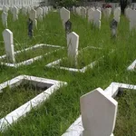 Delhi Court Says Public Muslim Graveyards Cannot Reserve Graves for Fixed Period, Upholds Reuse Due to Necessity