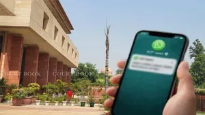 WhatsApp Message Cannot By Itself Prove Defendant Received Summons: Delhi High Court Sets Aside Ex-Parte Decree